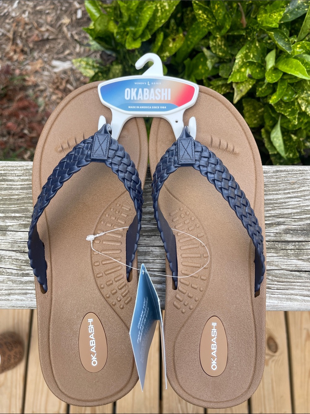 Okabashi Women’s’ Baha Navy Flip Flop Sandals-Sz Large-new